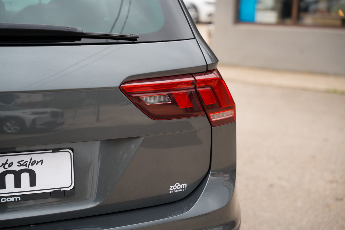 Volkswagen Tiguan
 2.0 TDI DSG