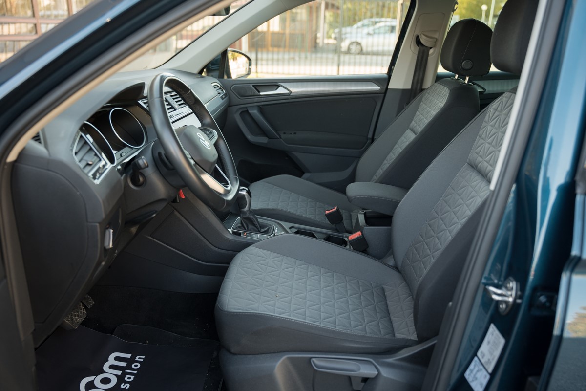 Volkswagen Tiguan
 2.0 TDI DSG 4MOTION