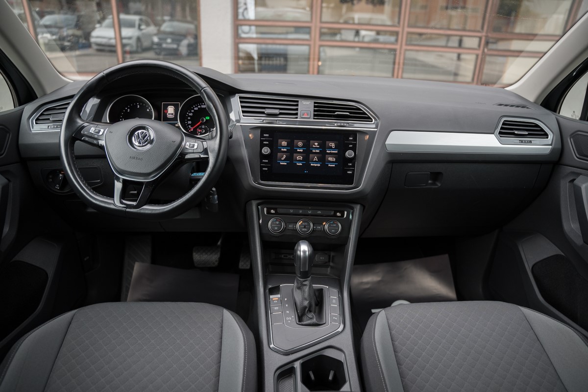 Volkswagen Tiguan
 2.0 TDI DSG