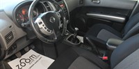 Nissan
 X-TRAIL 2,0 DCI