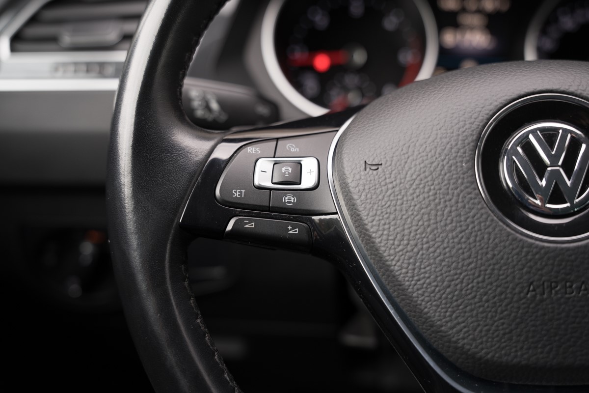 Volkswagen Tiguan
 2.0 TDI DSG