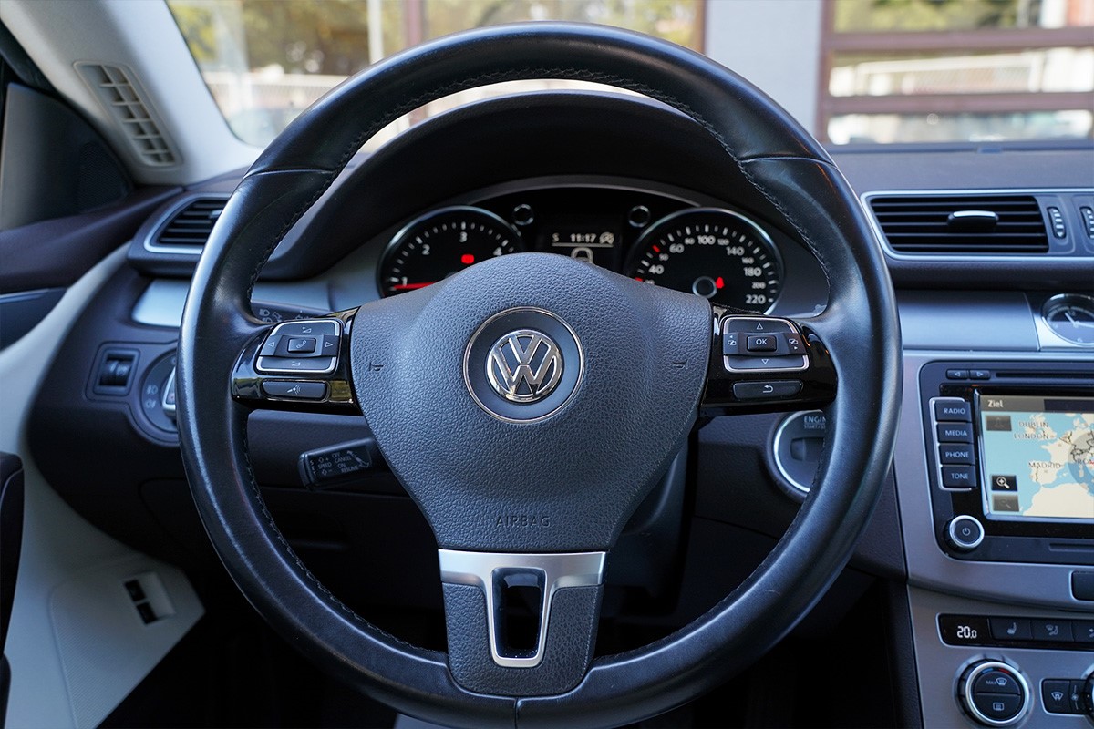 Volkswagen Passat CC 2,0 TDI HIGHLINE INDIVIDUAL