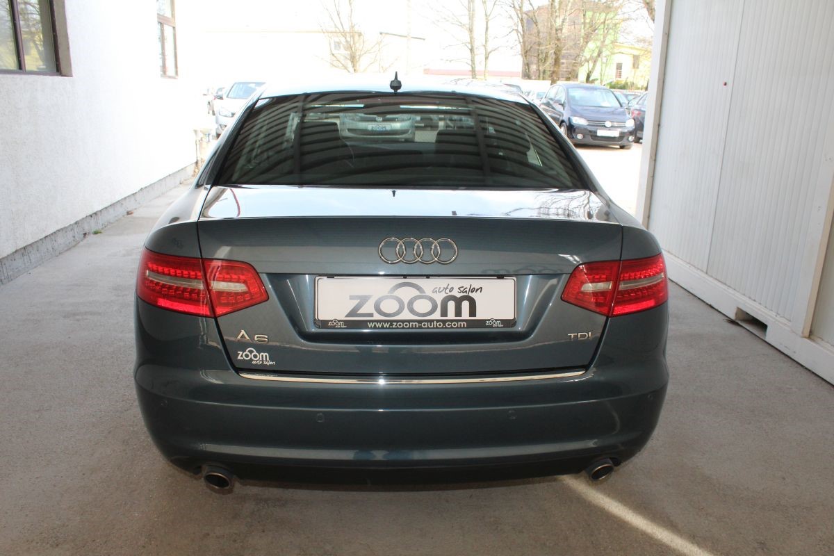 Audi A6
 2,7 TDI 