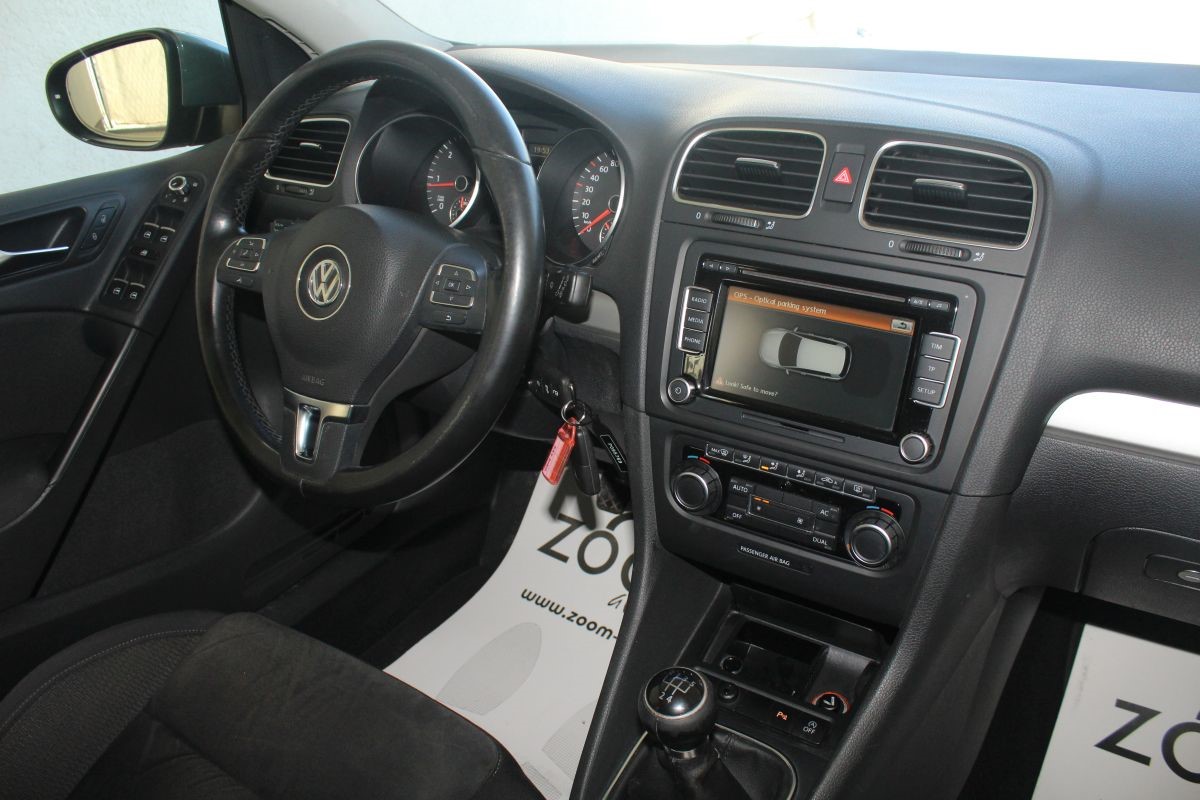 Volkswagen Golf 6  1.6 TDi