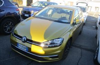 Volkswagen Golf 1.6 TDi DSG Business Bluemotion