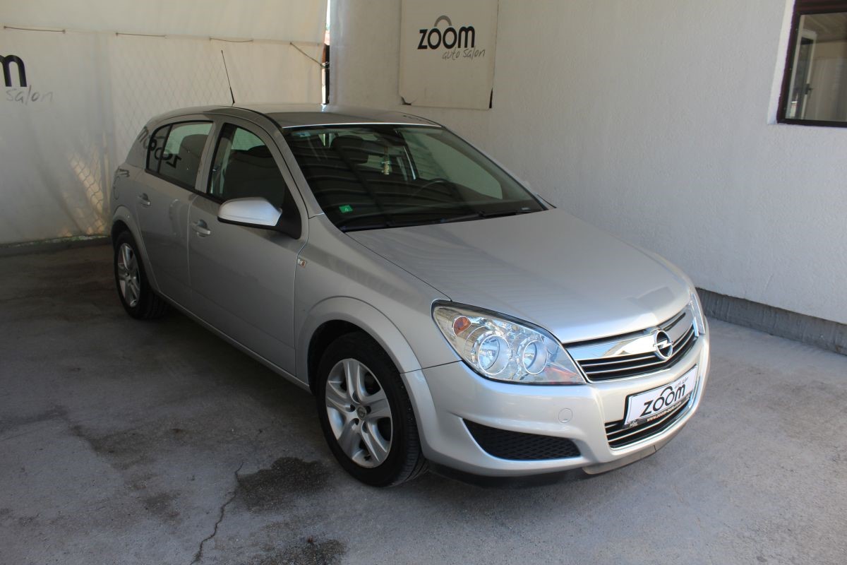 Opel Astra 1.7 CDTi